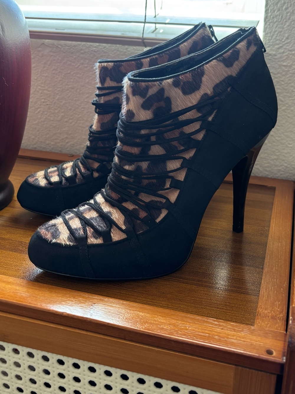 Carlos By Carlos Santana Black and Leopard Ankle Booties with Strappy Detail SZ